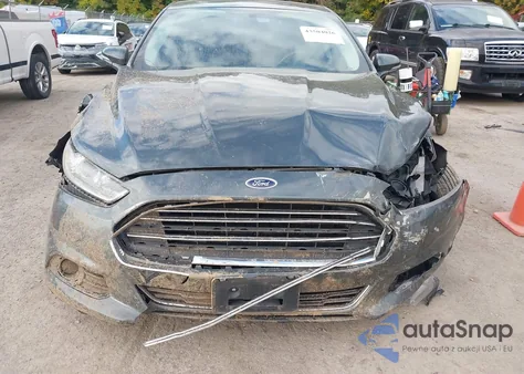 2016 Ford Fusion Titanium из США, поврежденный, VIN 3FA6P0K96GR151314
